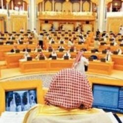 «التجارة» تغلق مستودعاً يخلط المشتقات النفطية بالزيوت المستخدمة (صور)