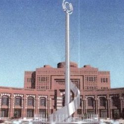 المعلمون والمعلمات يتذمرون من تهاون الوزارة تجاه قضاياهم
