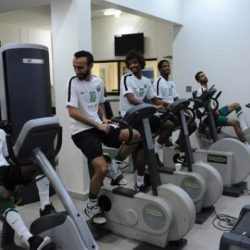 صفعات لاعبي النصر عبد الغني وعيد على طاولة الانضباط