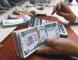 بالصور.. “التجارة” تكشف قضية تستر لعمالة تغش عبر تسويق “دهانات” مقلدة