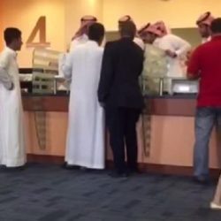 بالفيديو.. هطول أمطار وبرَد على معسكرات الجنود المرابطين