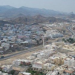 الرياض.. مجهول يطعن “ستينياً” بآلة حادة في أجزاء متفرقة بجسده