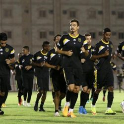 الهلاليون يكشفون حقيقة مفاوضة الاتحاد للثنيان