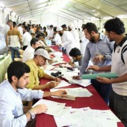 مواطن: مُنعت من دخول قطر بحجة “الصالح العام”.. والسفارة: نتواصل مع المسؤولين في الدوحة لمعرفة الملابسات