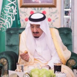شاب يشوه وجه امرأة بماء النار في مكة لرفضها الزواج منه