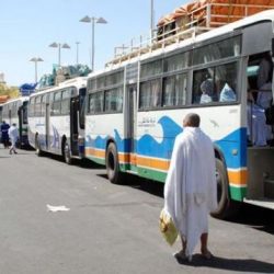 “الشؤون الإسلامية” للأئمة: العيد لا يسقط صلاة الجمعة