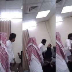 (الدوسري) يكشف قميص الهلال ويحتفي بالأطفال (فيديو)