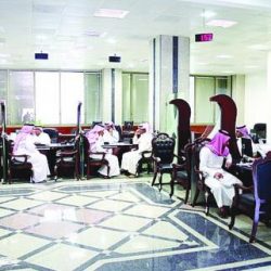المعيقلي يتولى الإمامة في صلاة التهجد اليوم.. والسديس في التراويح لختمة القرآن
