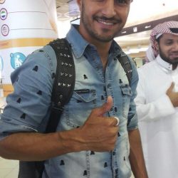 علاقة قوية تربط لاعبا الهلال شراحيلي وجحفلي ( صور )