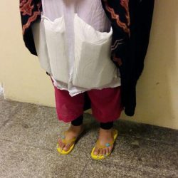الغموض يحيط باختفاء طفلة في مجمع تجاري بجدة