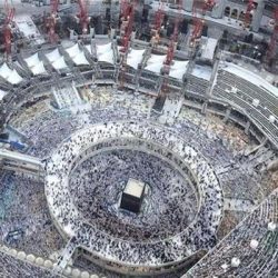 “هيئة جدة” تطالب بإزالة لوحات إعلانية في الشوارع تضمنت صور امرأة