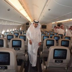 مدني الرياض يسيطر على حريق سيارة في مطار الملك خالد