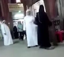 في حوار يتسم بالبساطة.. “العودة” يسأل حول التعصب و”الكلباني” يجيب