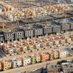 ​”​التجارة​”​ تغرم محلاً ​للزي المدرسي بسبب ​عبارة “البضاعة​ المباعة لا ترد”