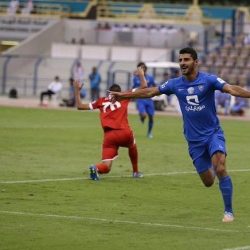 بالصور .. الشباب يواصل تحضيراته لـ( الرائد) ويغلق التدريبات