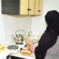“العمل” تمنع طلب نقل خدمة العامل أكثر من مرة