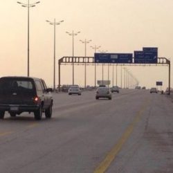 مصادرة كراسات مدرسية عليها صور ورسومات خادشة للحياء بمكتبة خاصة في عسير (صور)