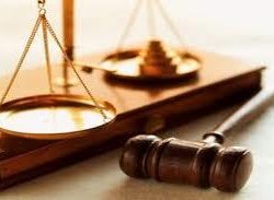 بالفيديو.. طالب بأبها يبدأ عامه الدراسي بالزي العسكري تضامناً مع والده وزملائه المرابطين