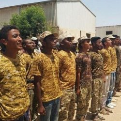 في واقعة ليست الأولى.. قيادي في “الحشد الشعبي” يحرق جثة شاب عراقي ويقطعها بالسيف