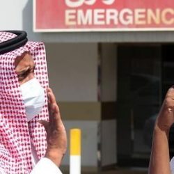 بالصور.. شاب يهدد بالانتحار بعد فشله في تفعيل حسابه في الضمان الاجتماعي