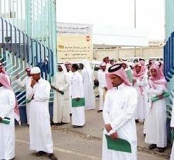 إصابة 9 في حريق بمنول بحي غبيرة بالرياض.. فجر اليوم