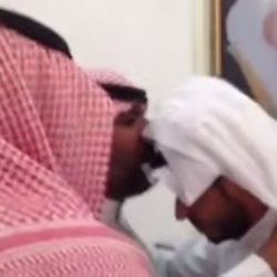 الشريم معلقاً على صورة “الطفل الغريق”: “ولجت البحر.. لتفضح كل خوّان لئيم”