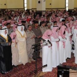 بالصور.. انهيار مبنى تاريخي بجدة يصرع شخصاً ويصيب آخر ويحطم 4 سيارات