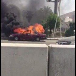 سقوط حمولة حديد على طريق بحرة