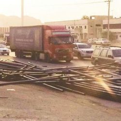 زوج معلمة يتهم مديرة مدرسة بخميس مشيط بقتل ابنه وإصابة زوجته بغيبوبة
