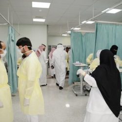 الرياض.. “عمال شركة” يمتنعون عن العمل ويحدثون فوضى
