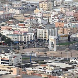 بالفيديو.. مواطن بـ “سراة عبيدة” يطالب المحافظ بتسليحهم.. والمحافظ: الدولة حريصة على توفير الأمن للجميع