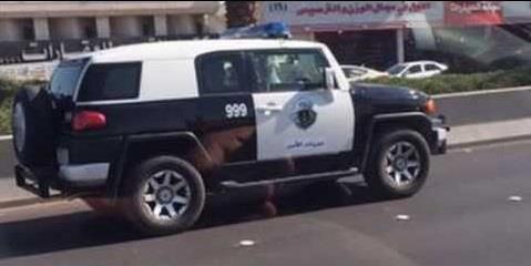 القوات الأمنية تطوق حي بدر بالدمام