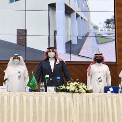 القوات الخاصة للأمن البيئي تضبط 22,8 طناً من الحطب المحلي المعد للبيع بمدينة الرياض