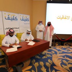 مركز الملك سلمان للإغاثة يدشن مشروع توزيع 12 ألف حقيبة شتوية للنازحين بعدة محافظات يمنية