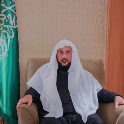 بلاغ مقيم يقود التجارة لكشف مواطنة تسترت على شقيقها المقيم ومكنته من مزاولة نشاط الدعاية والإعلان