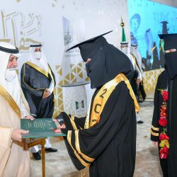 أمين الشرقية يستعرض تجربة الأمانة في استخدام خلطة لردم الحفريات EPM
