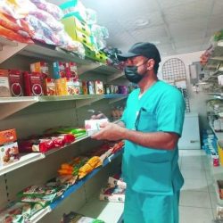 أمير منطقة تبوك يستقبل مدير الشؤون الصحية بالمنطقة