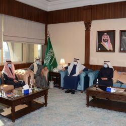 وفد جامعة ساند دياجو الأمريكية يلتقي خريجيه بالمملكة