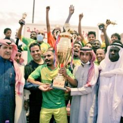 الحميزي تقوم بتفقد فروع الموارد البشرية بالاحساء