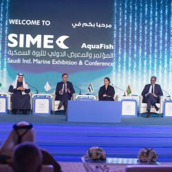 مجتمع العلاقات العامة يستضيف الخبير المفرج بالتعاون مع هنقرستيشن