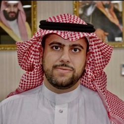 الحميزي تكرم دار التوجيه بالدمام  خلال  زيارتها  للدار