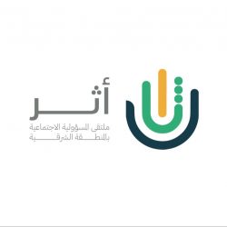 البسام يتفقد المشروع التجريبي لنشر شبكة الألياف الضوئية الهوائية بمحافظة العقيق