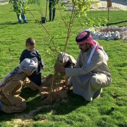 القباع يستقبل ادرة فريق في الخدمة التطوعي بالقطيف  ويشيد بانجازاتهم