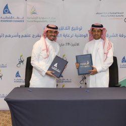 أمير تبوك يستقبل سفير باكستان لدى المملكة