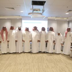 الهاجري يفوز بجائزة المعلق الذهبي من الاتحاد السعودي للهجن