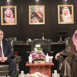 دوريات المجاهدين بمحافظة ضمد تقبض على مقيم يمني لنقله مخالفين لنظام أمن الحدود
