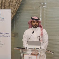 محافظ الأحساء يستقبل المدير الإقليمي لبنك التنمية الاجتماعية بالمنطقة الشرقية