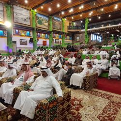 الخدمات الطبية بوزارة الداخلية تشارك المرضى المنومين فرحتهم بمناسبة ذكرى يوم التأسيس