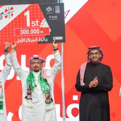 (جلسات ليالي الرياض) متعة بصرية وذوق غنائي