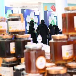 صندوق التنمية الزراعية يستعرض أكثر من 180 منتجاً تمويلياً في مهرجان ” العسل والمنتجات الزراعية ” بتبوك”